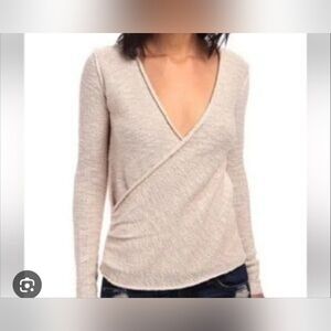 Free People Women's Sweater cream beige Sz XS Wrap top long‎ sleeve V neck